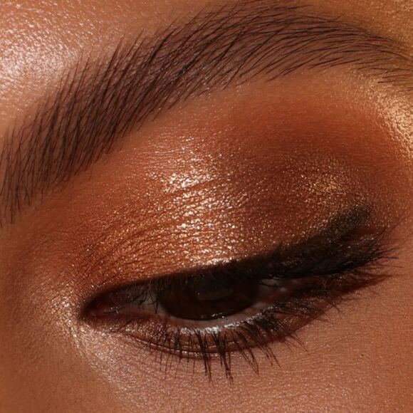 Natasha Deona Golden Eyeshadow Palette - Picture 4 of 12